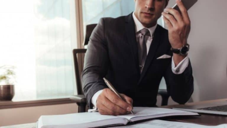 עורך דין פיטורים